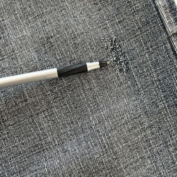 Flypaper Jeans Mens 33x31 Blue Denim Distressed Straight Leg Embroidered Pockets - Picture 10 of 11